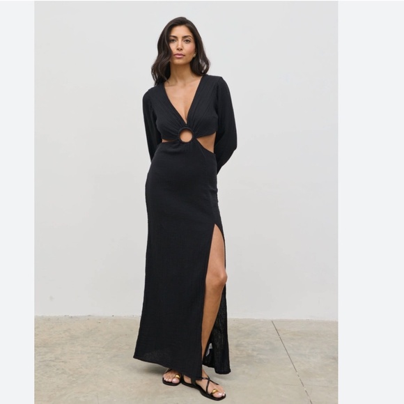 NEW NWT Pretty Lavish Luca Cut Out Ring Dress Black Size US 4 - Picture 1 of 10